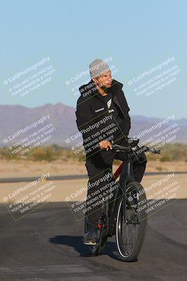 media/Dec-14-2023-Racers Edge (Thu) [[2b7ed58cb2]]/Track Walk/